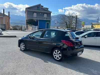 Peugeot 308 1.6 8V e-HDi 112CV Stop&Start robotiz. 5p. Allure (7)