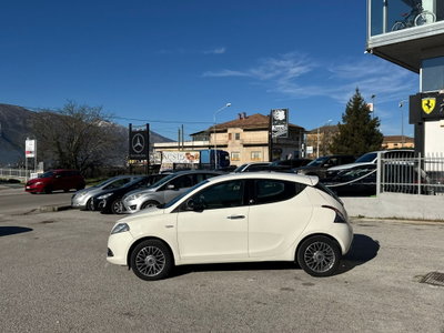 Lancia Ypsilon 1.2 69 CV 5 porte GPL Ecochic Gold (4)
