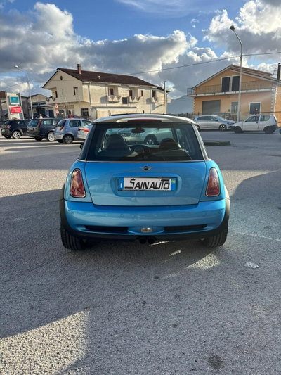 MINI Mini 1.6 16V Cooper S (2)