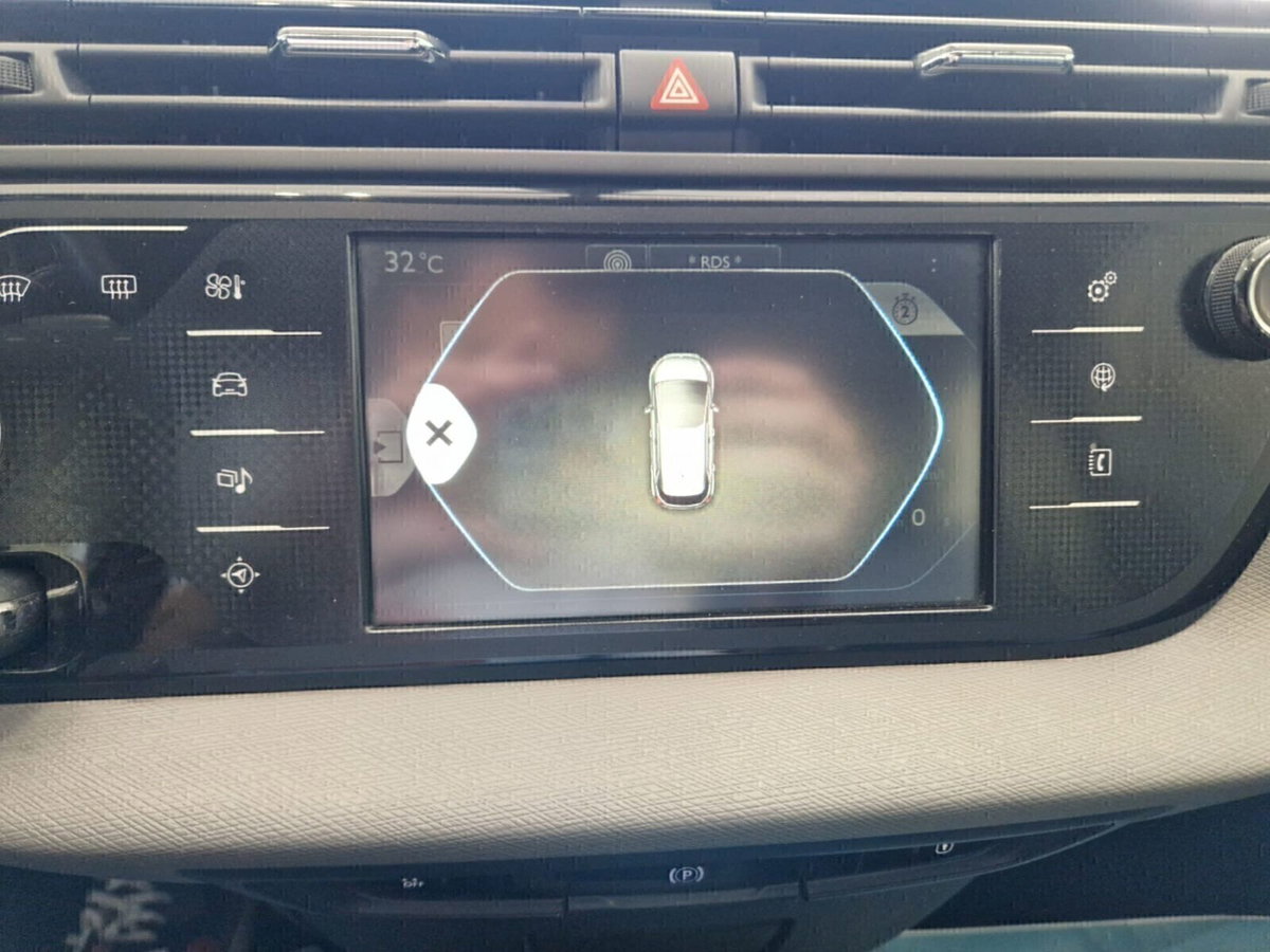 Citroen C4 Picasso 1.6 e-HDi 115 ETG6 Exclusive (13)