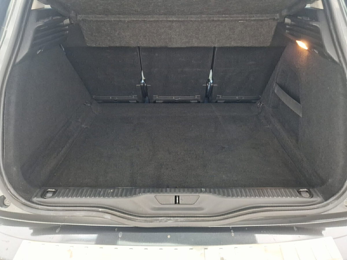 Citroen C4 Picasso 1.6 e-HDi 115 ETG6 Exclusive (15)