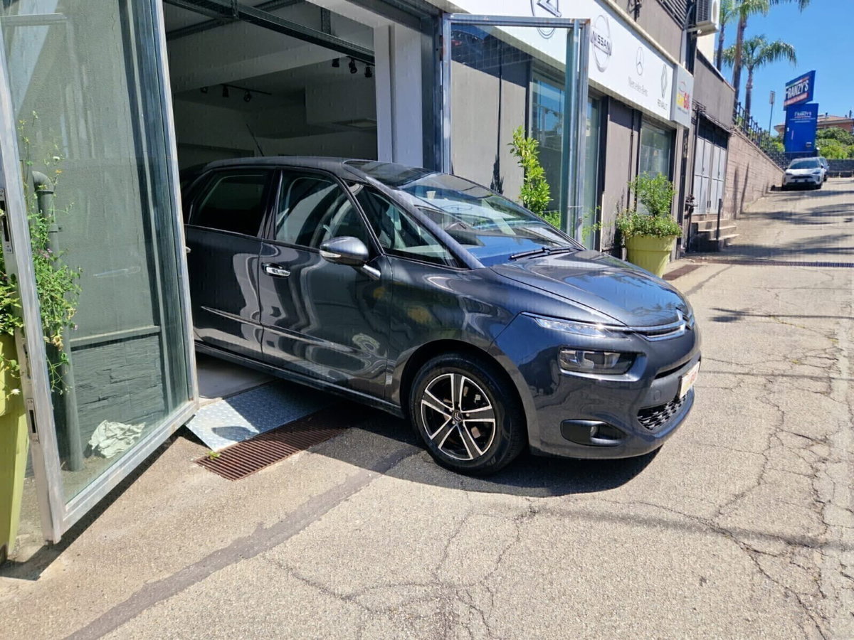 Citroen C4 Picasso 1.6 e-HDi 115 ETG6 Exclusive (2)