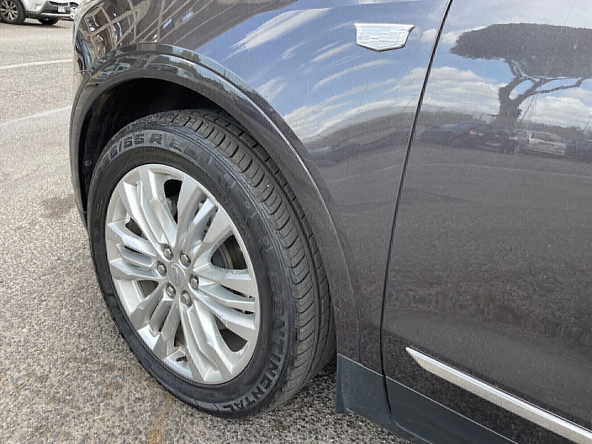 Cadillac XT5 3.6L V6 AWD AT Premium (10)