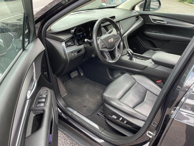 Cadillac XT5 3.6L V6 AWD AT Premium (15)