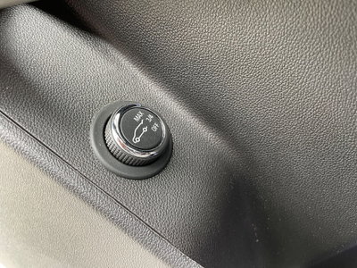 Cadillac XT5 3.6L V6 AWD AT Premium (19)