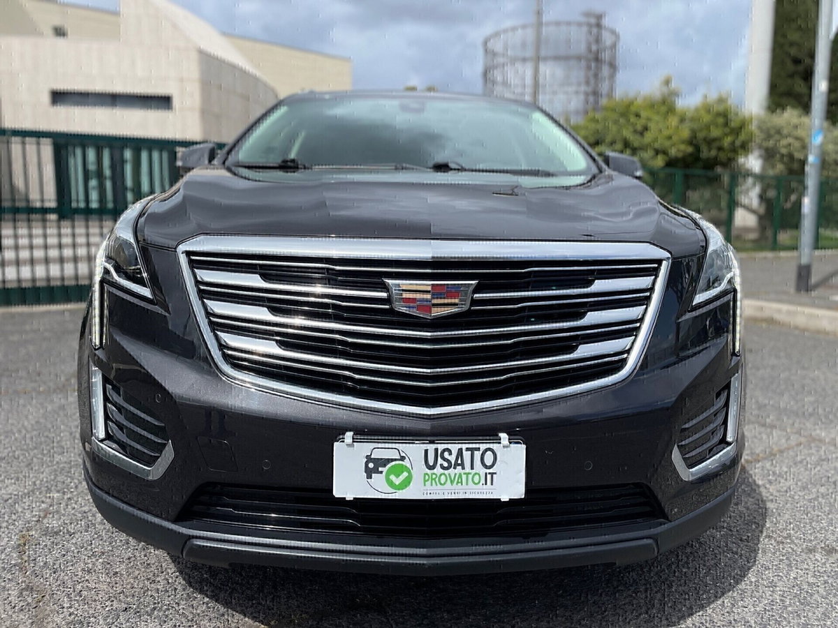 Cadillac XT5 3.6L V6 AWD AT Premium (2)