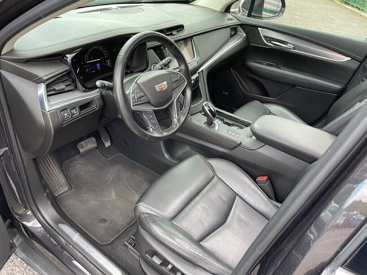 Cadillac XT5 3.6L V6 AWD AT Premium (20)
