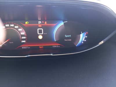 Peugeot 3008 BlueHDi 130 S&S EAT8 Active Pack (13)