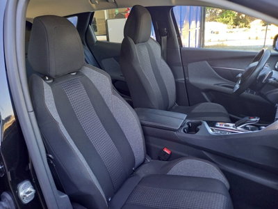 Peugeot 3008 BlueHDi 130 S&S EAT8 Active Pack (19)