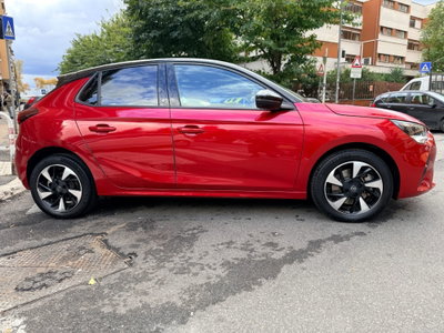 Opel Corsa-e 5 porte Elegance (5)