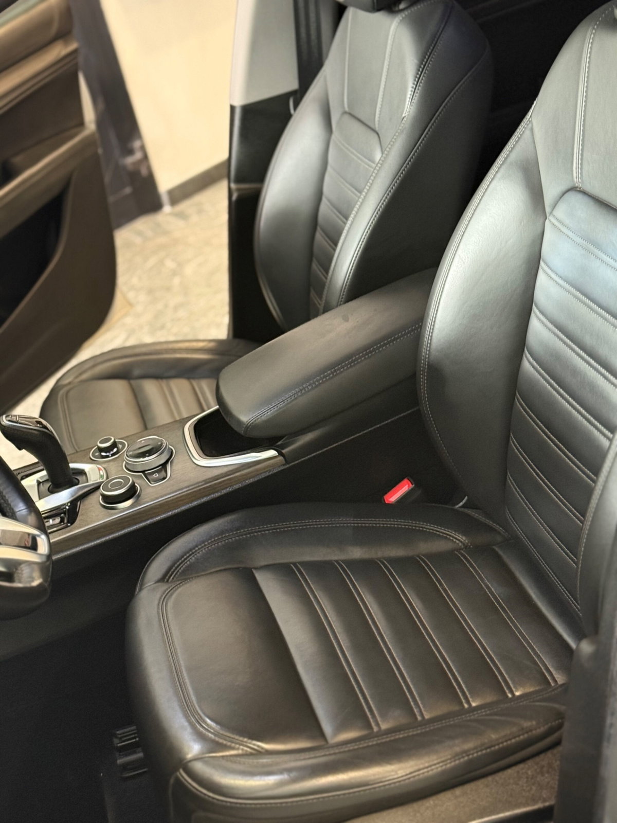 Alfa Romeo Stelvio Stelvio 2.2 Turbodiesel 210 CV AT8 Q4 Super (9)