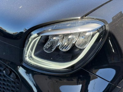 smart Fortwo EQ Passion Nightsky (2)