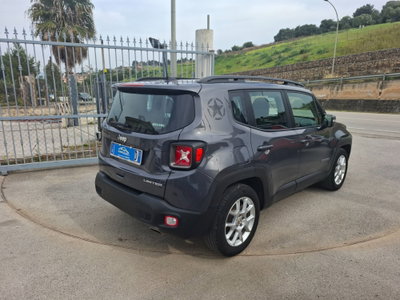 Jeep Renegade 1.3 T4 DDCT Limited (3)