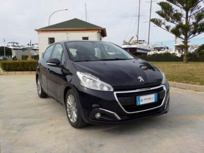 Peugeot 208 75 5 porte Active usata