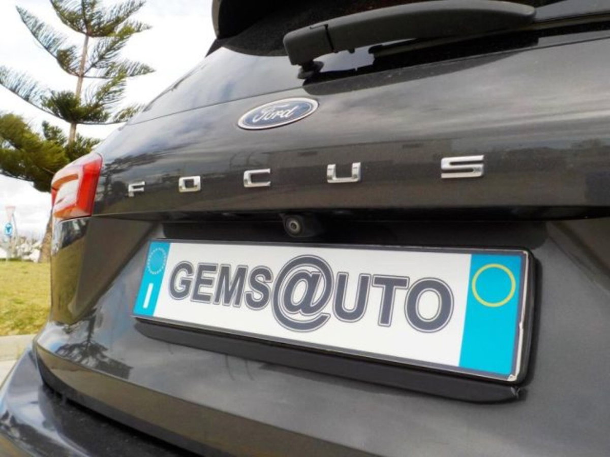 Ford Focus Station Wagon 1.5 TDCi 120 CV Start&Stop SW ST Line (10)