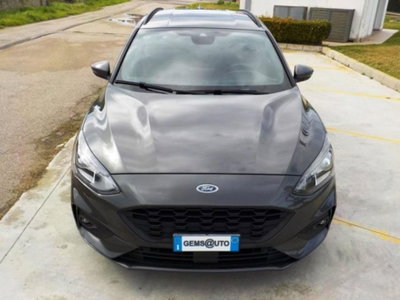 Ford Focus Station Wagon 1.5 TDCi 120 CV Start&Stop SW ST Line (14)