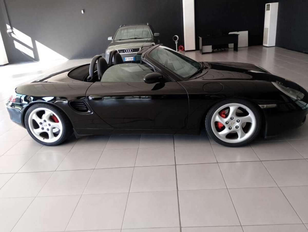 Porsche Boxster 3.2i 24V cat S (4)