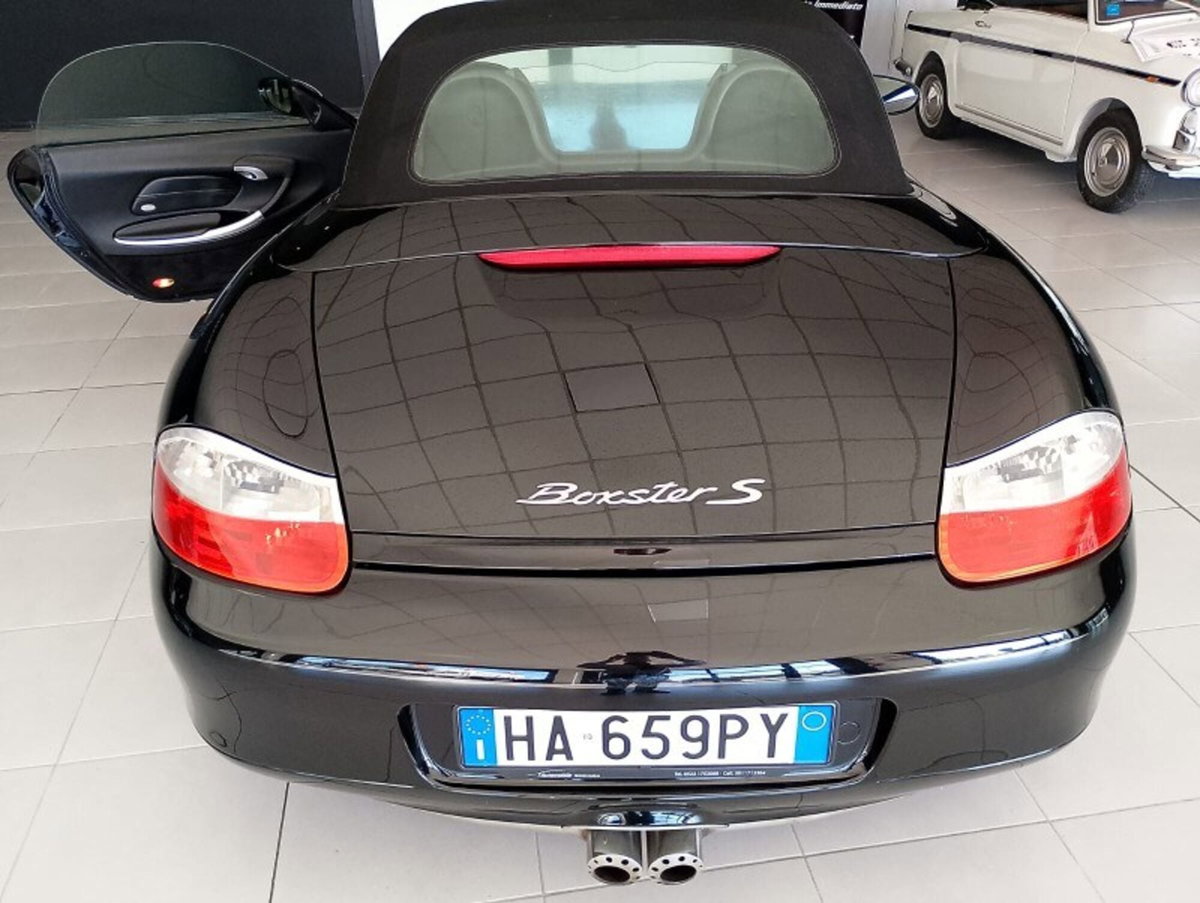 Porsche Boxster 3.2i 24V cat S (5)