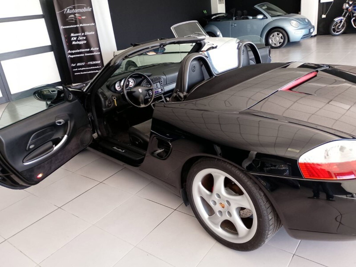 Porsche Boxster 3.2i 24V cat S (8)