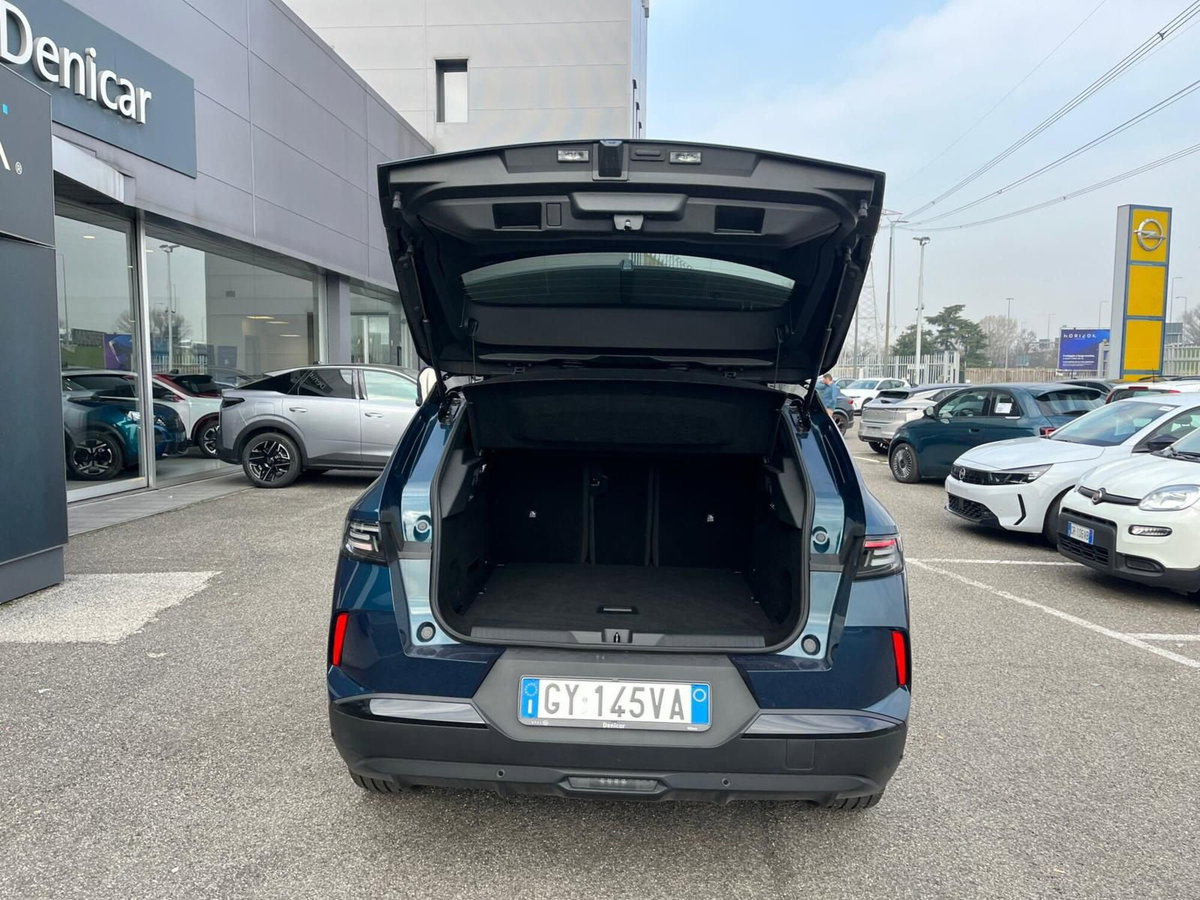 Opel Grandland 1.2 hybrid GS 145cv e-dcs6 (10)