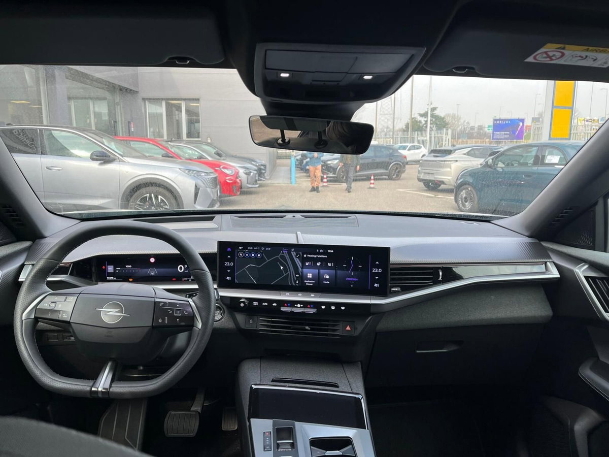 Opel Grandland 1.2 hybrid GS 145cv e-dcs6 (13)