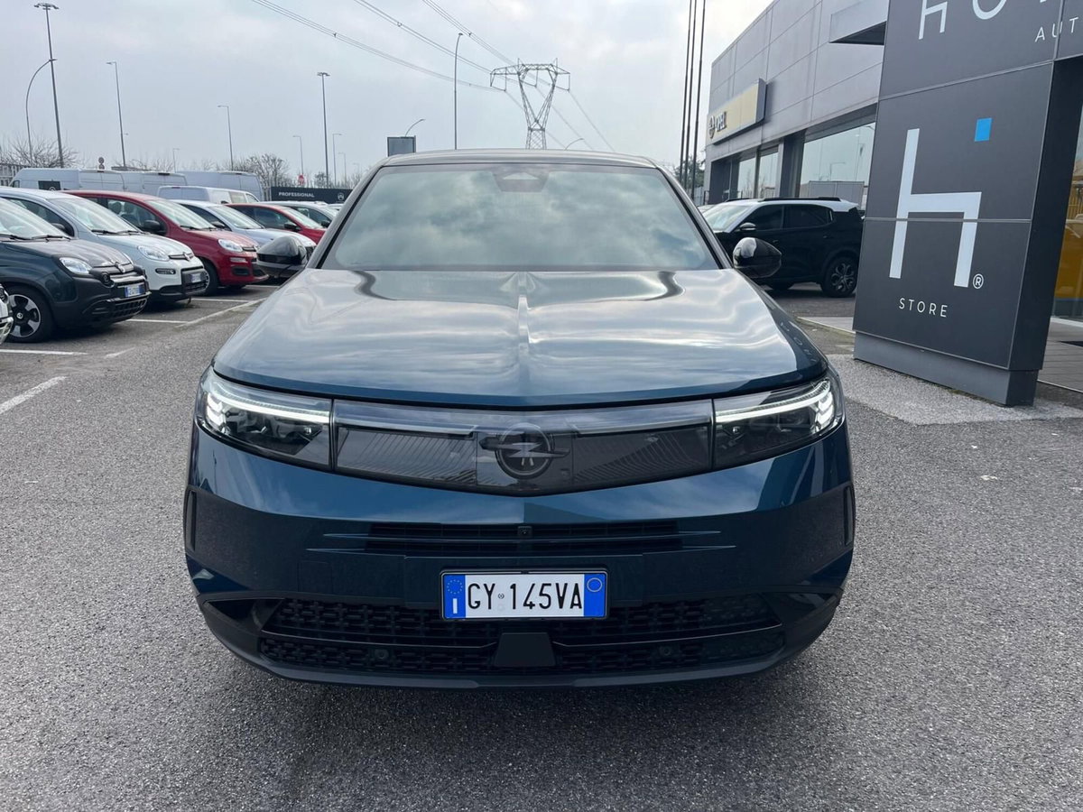 Opel Grandland 1.2 hybrid GS 145cv e-dcs6 (2)