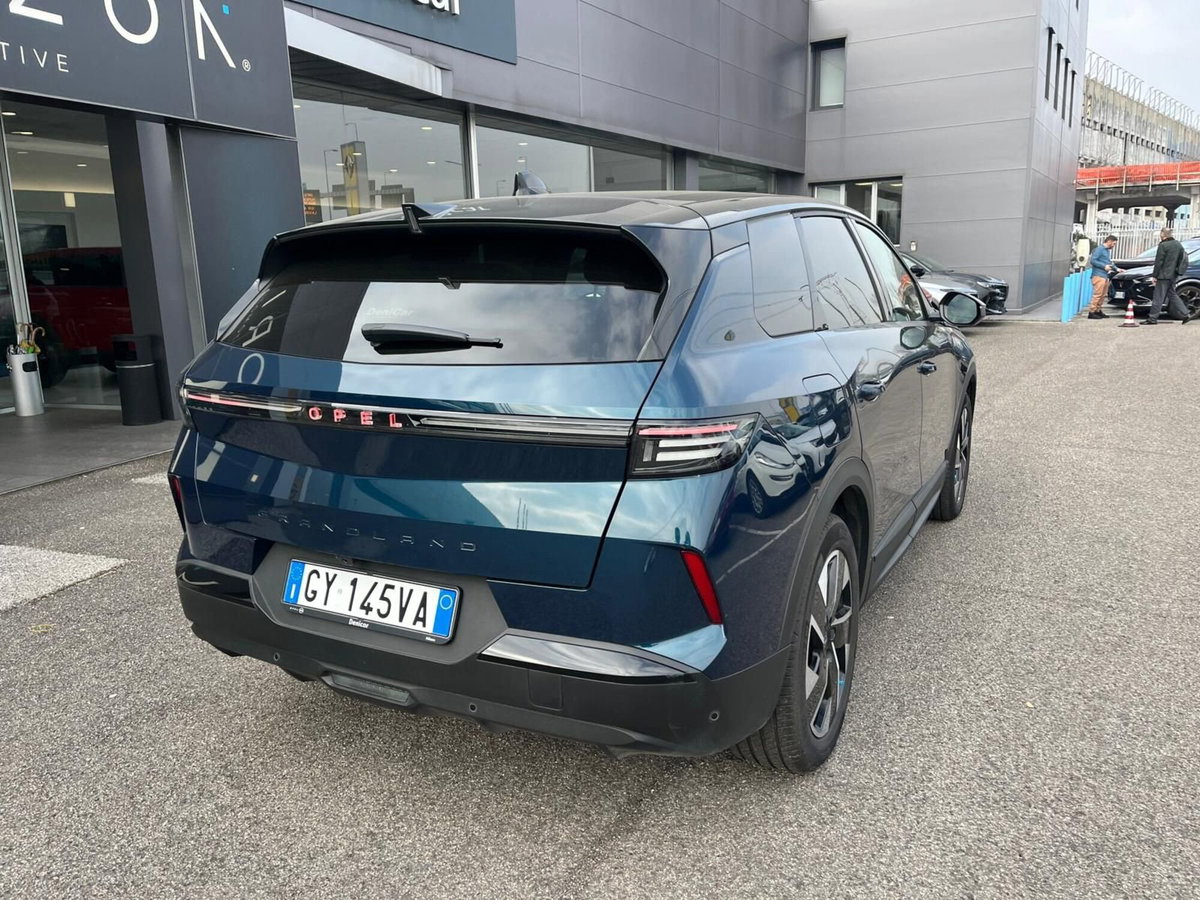Opel Grandland 1.2 hybrid GS 145cv e-dcs6 (6)