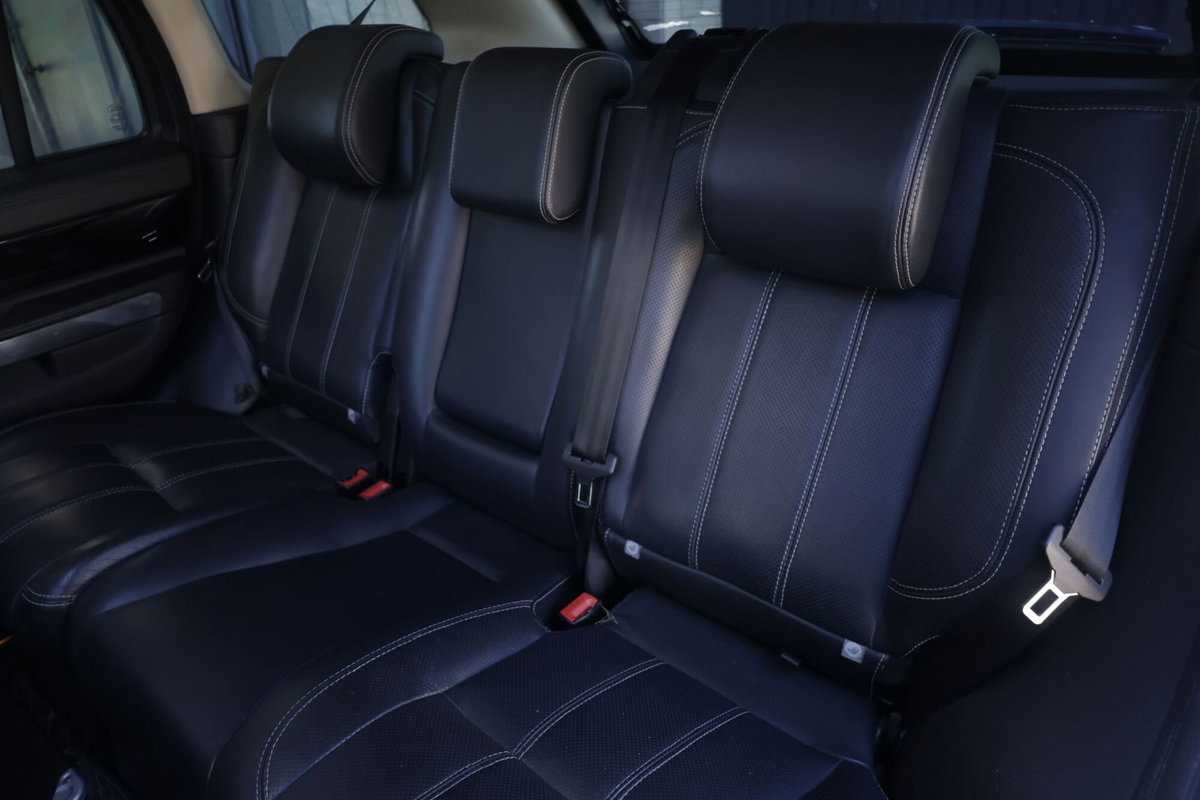 Land Rover Range Rover Sport 3.0 SDV6 HSE (3)