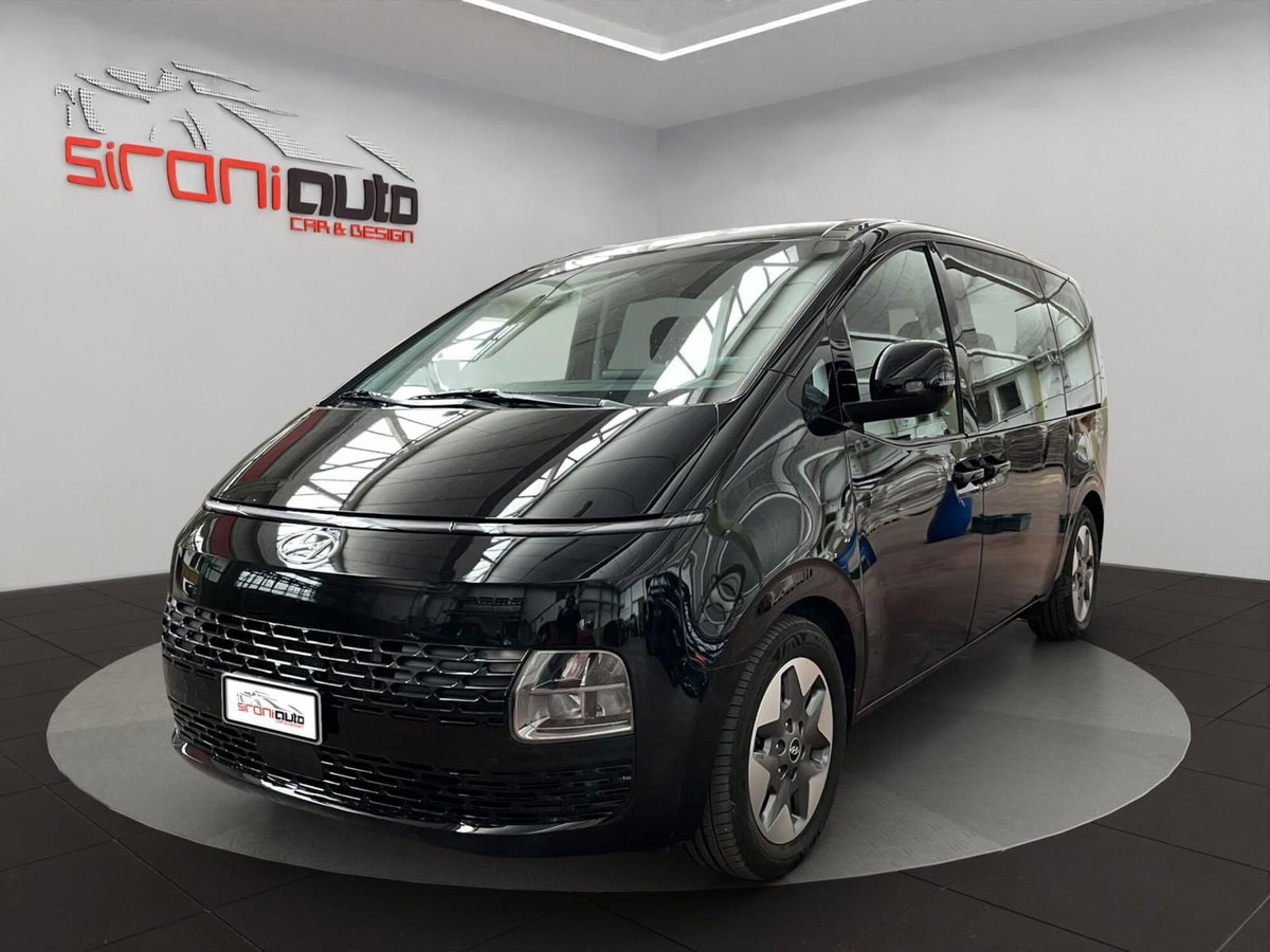 Hyundai Staria 2.2 awd auto