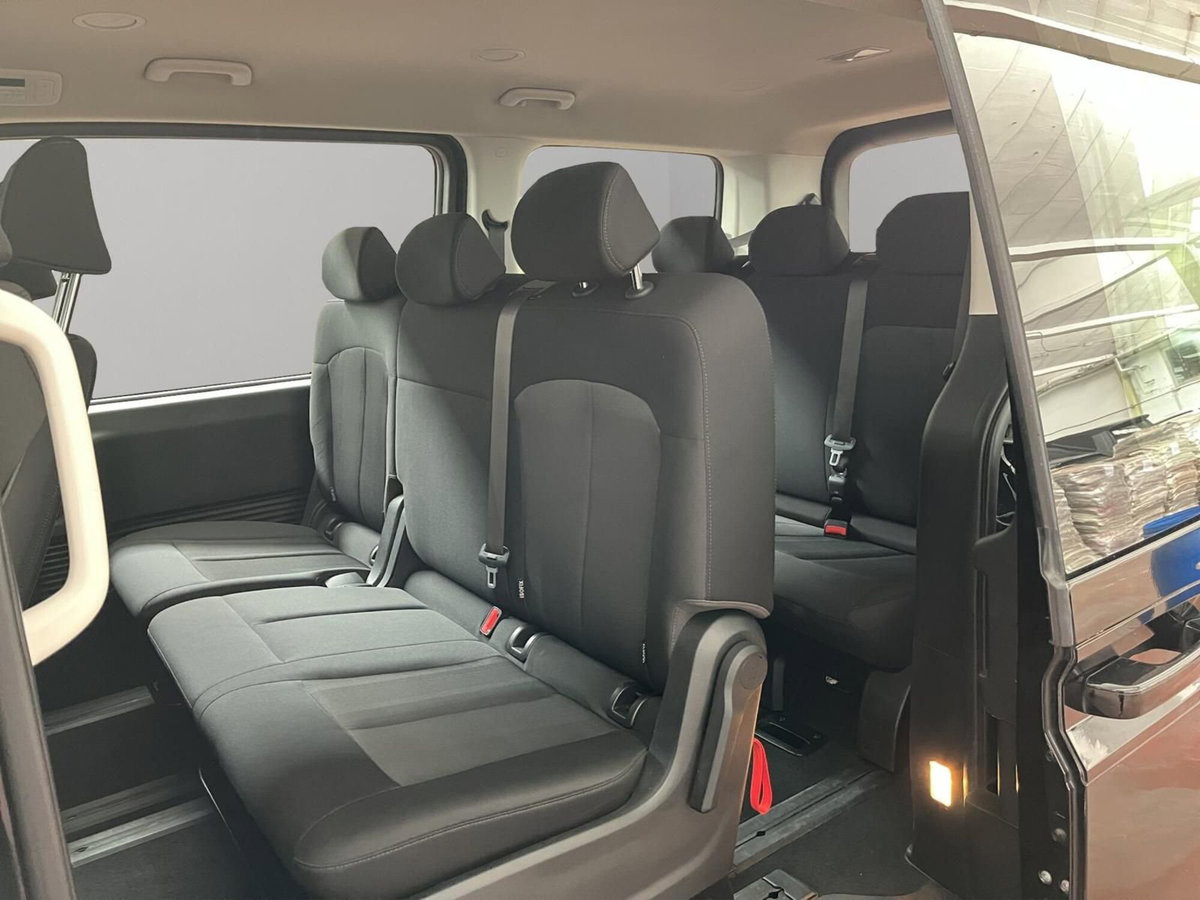 Hyundai Staria 2.2 awd auto (14)