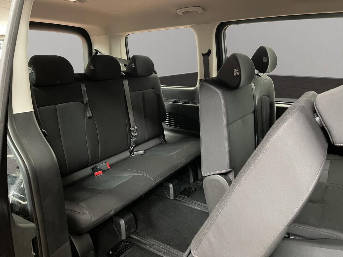 Hyundai Staria 2.2 awd auto (15)
