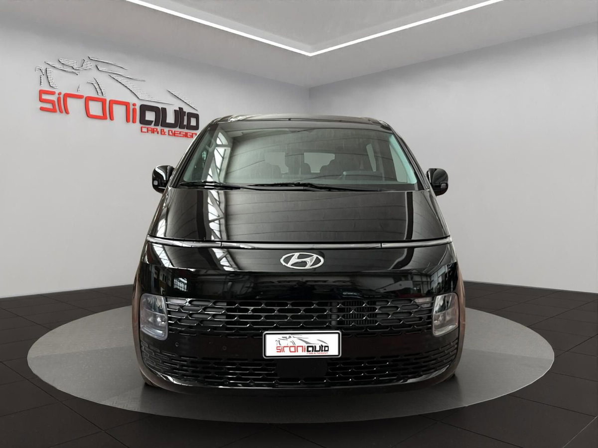 Hyundai Staria 2.2 awd auto (2)