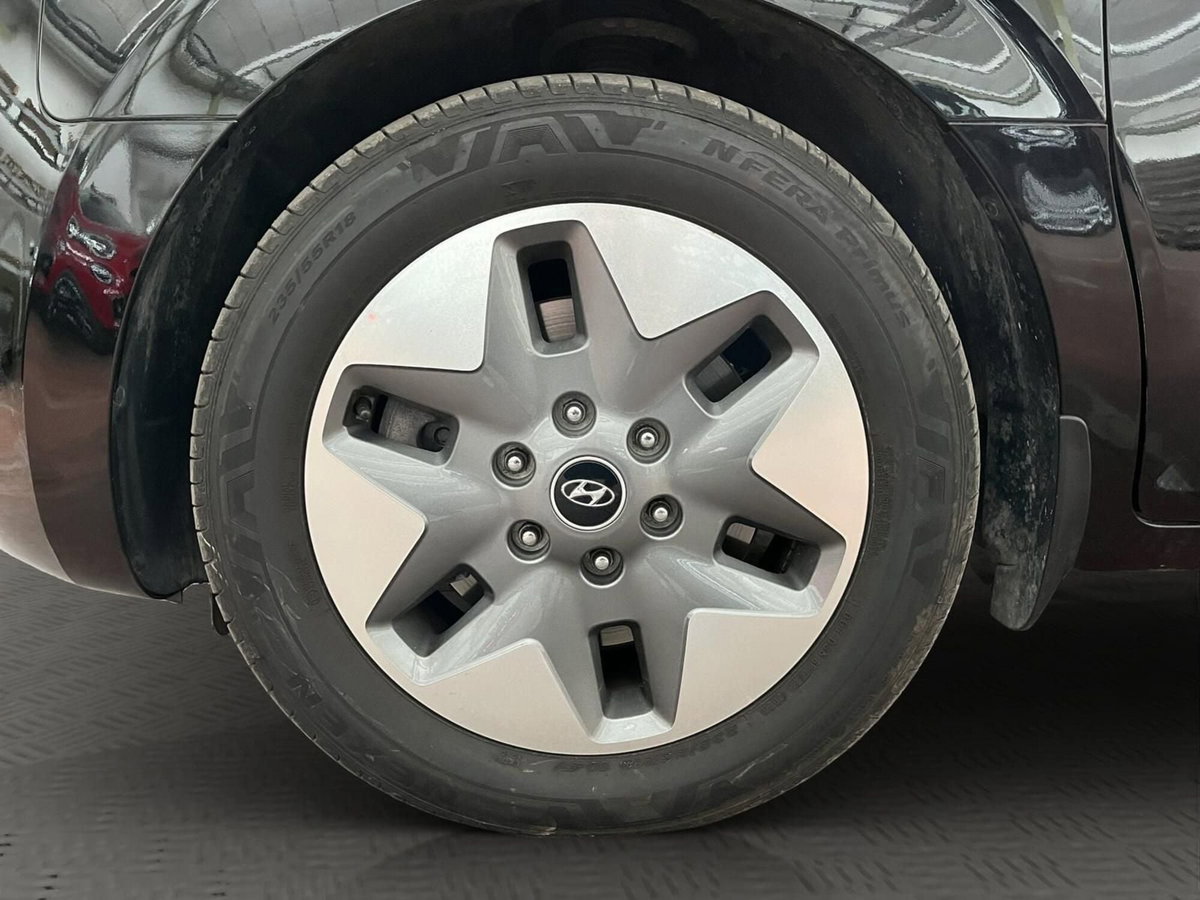 Hyundai Staria 2.2 awd auto (5)
