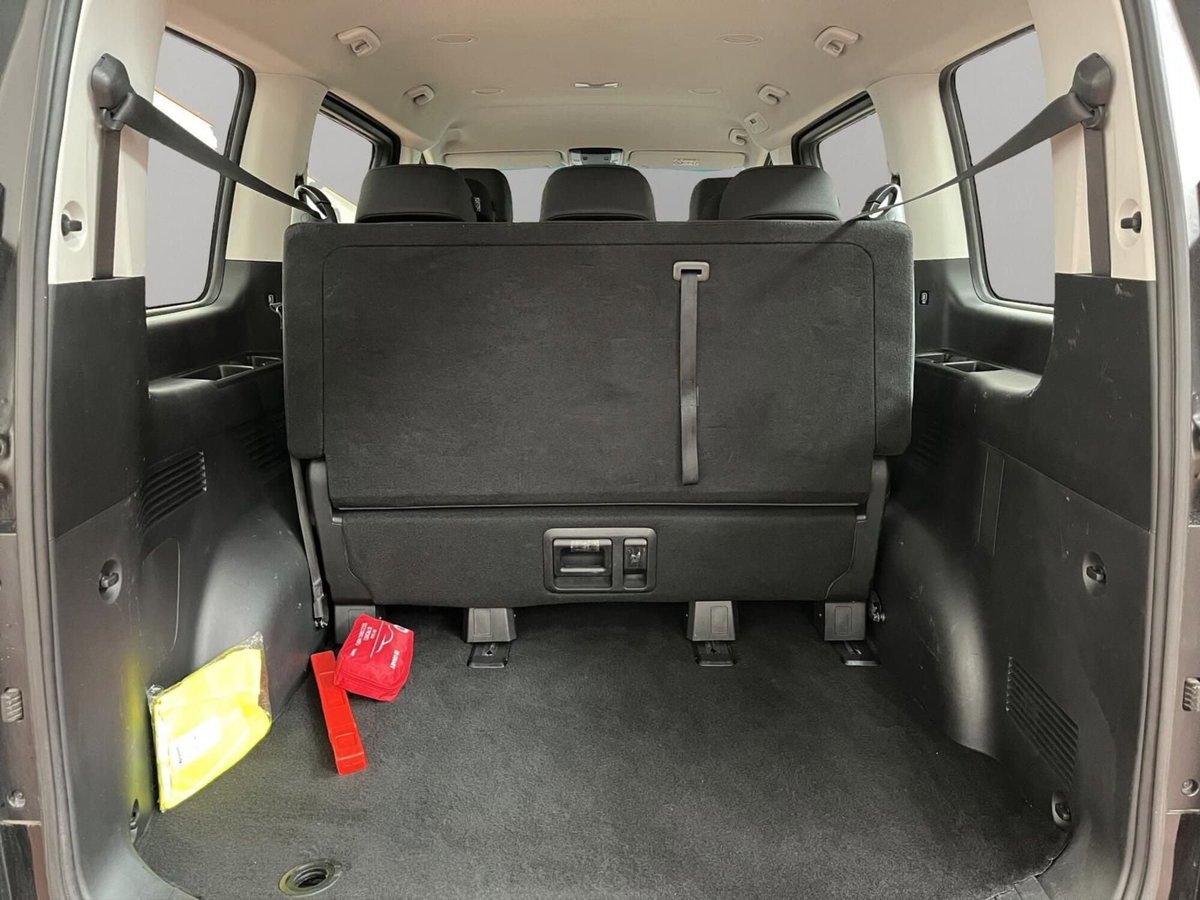 Hyundai Staria 2.2 awd auto (7)