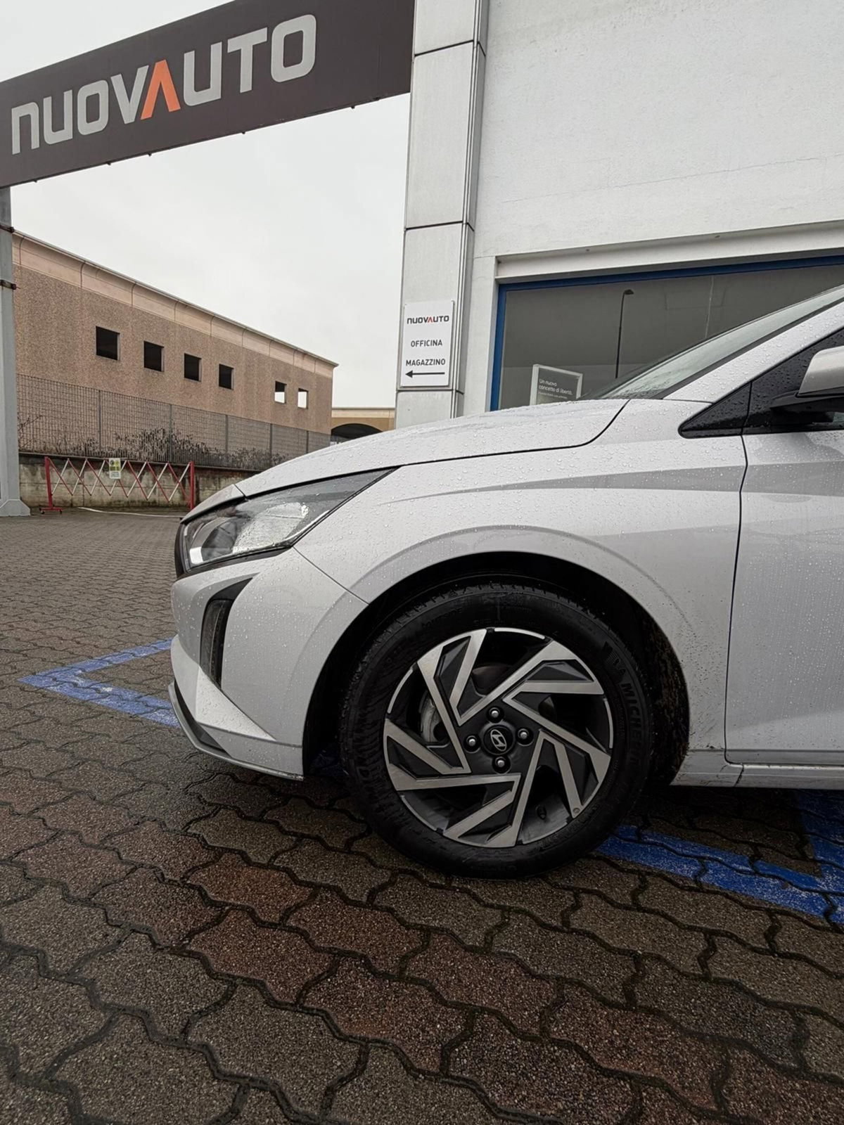 Hyundai i20 1.0 T-GDI 5 porte Active Connectline (7)