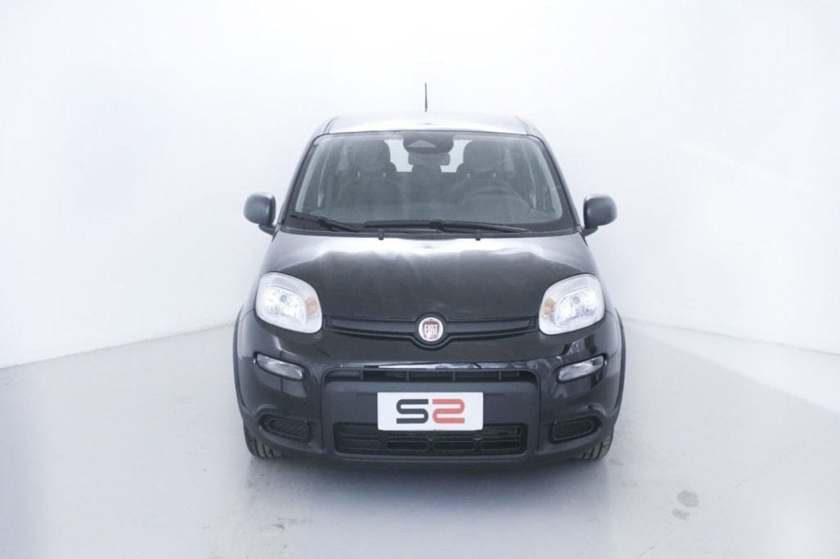 Fiat Panda 1.0 FireFly S&S Hybrid City Cross (2)