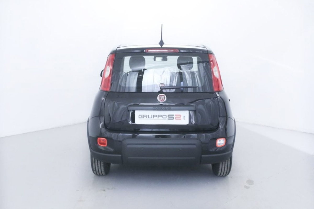 Fiat Panda 1.0 FireFly S&S Hybrid City Cross (5)