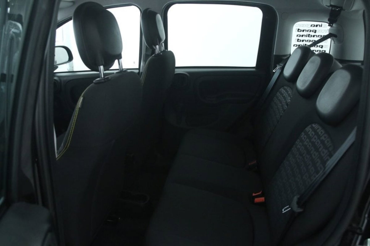 Fiat Panda 1.0 FireFly S&S Hybrid City Cross (8)