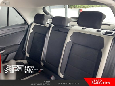 Volkswagen T-Roc 2.0 tdi R-Line 4motion 150cv dsg (14)
