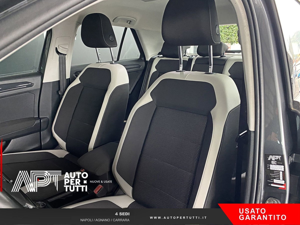 Volkswagen T-Roc 2.0 tdi R-Line 4motion 150cv dsg (17)