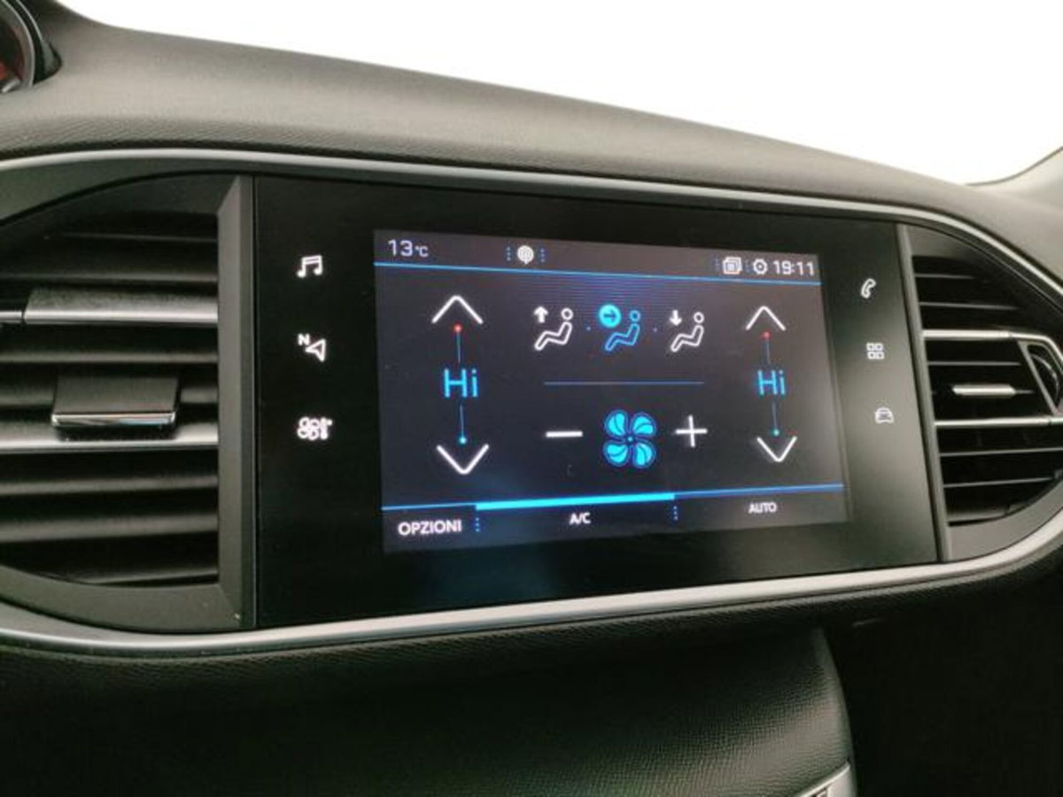 Peugeot 308 SW BlueHDi 130 S&S EAT6 Allure (15)