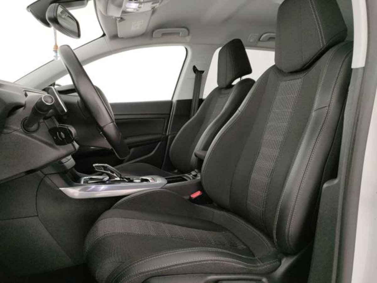 Peugeot 308 SW BlueHDi 130 S&S EAT6 Allure (5)