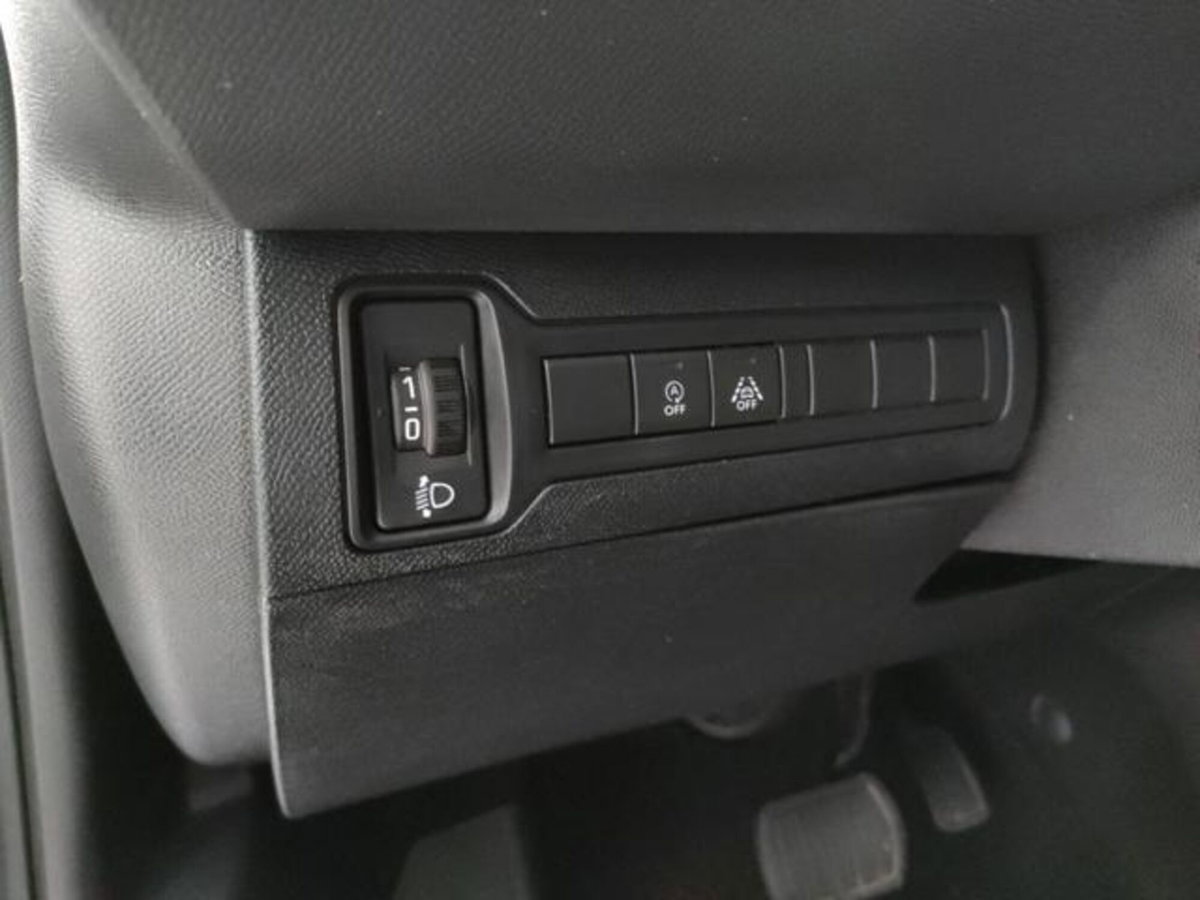 Peugeot 308 SW BlueHDi 130 S&S EAT6 Allure (6)