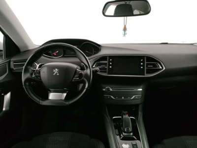 Peugeot 308 SW BlueHDi 130 S&S EAT6 Allure (8)