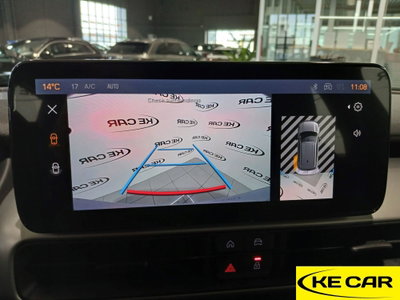 Jeep Avenger 1.2 turbo e-hybrid mhev Upland 4xe 145cv edct6 (9)