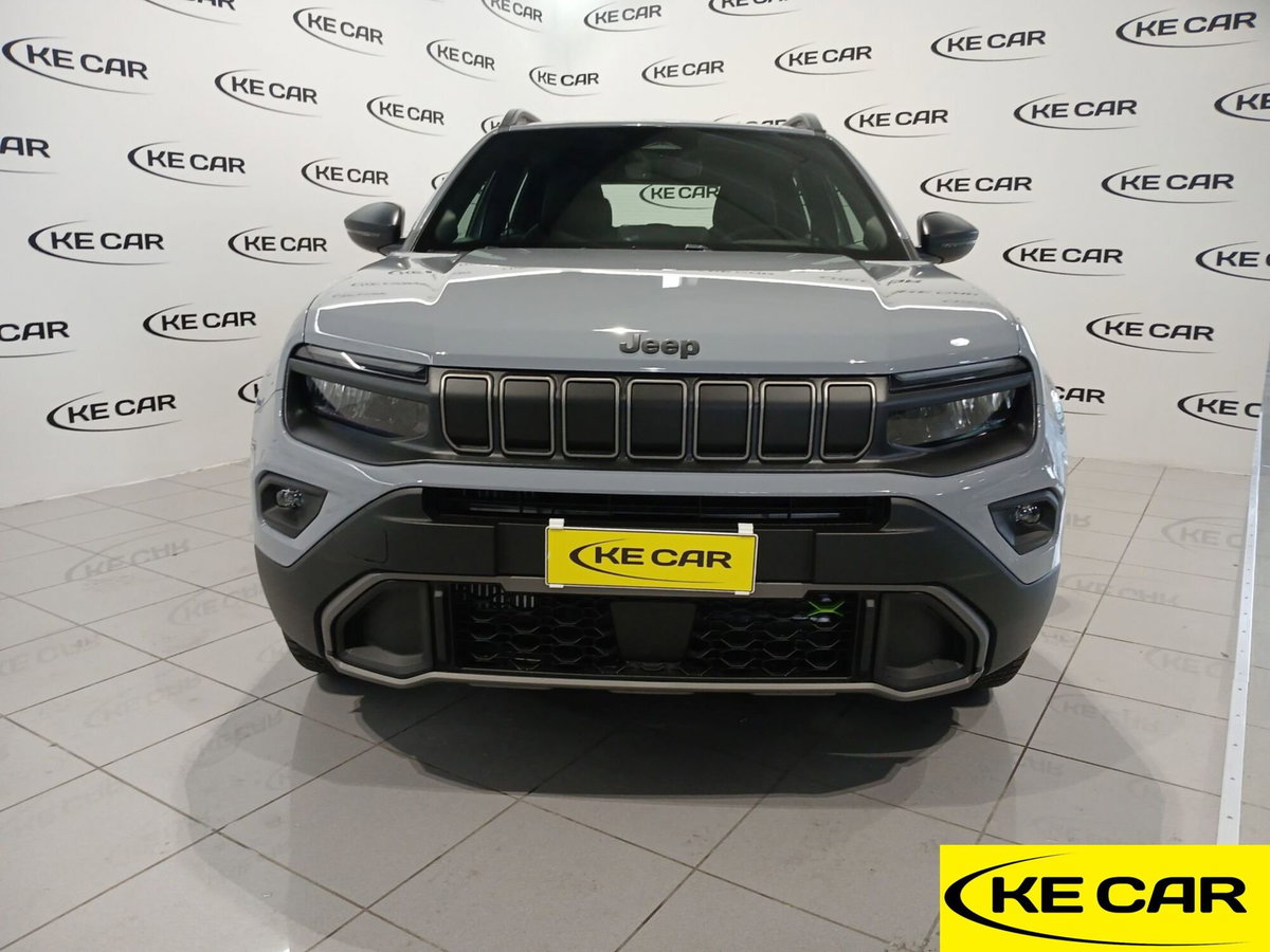 Jeep Avenger 1.2 turbo e-hybrid mhev Upland 4xe 145cv edct6 (2)