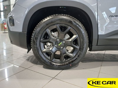 Jeep Avenger 1.2 turbo e-hybrid mhev Upland 4xe 145cv edct6 (8)