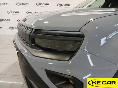 Jeep Avenger 1.2 turbo e-hybrid mhev Upland 4xe 145cv edct6 (9)