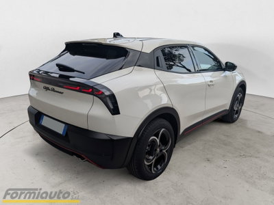 Alfa Romeo Junior 1.2 ibrida Speciale 145cv edct6 (7)