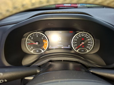 Jeep Renegade 1.6 Mjt 120 CV Limited (16)